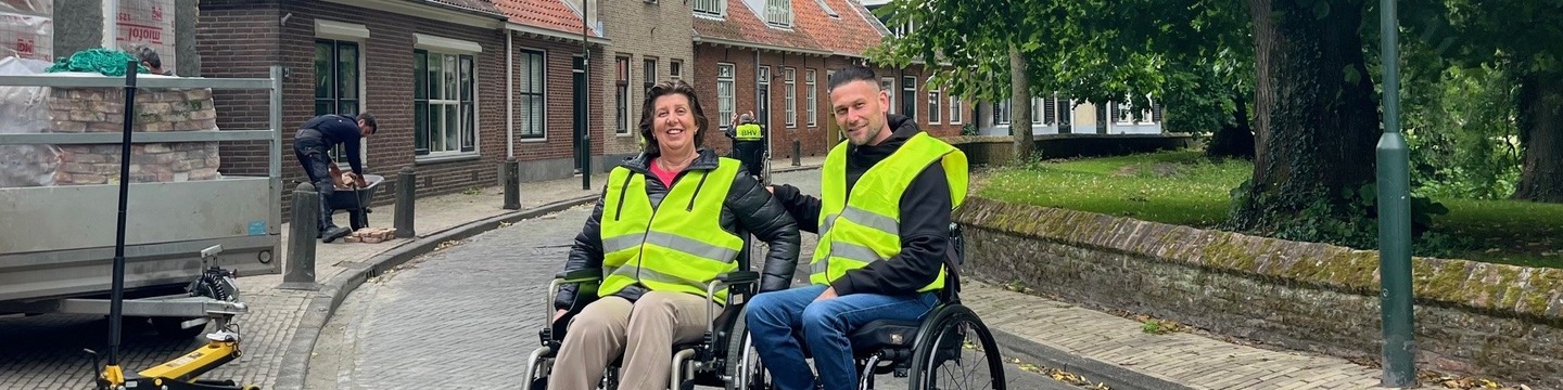 Wethouder Evertz en inclusieambassadeur Joeri van Liere
